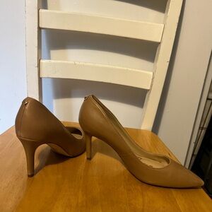 Sam Edelman Nude Pumps